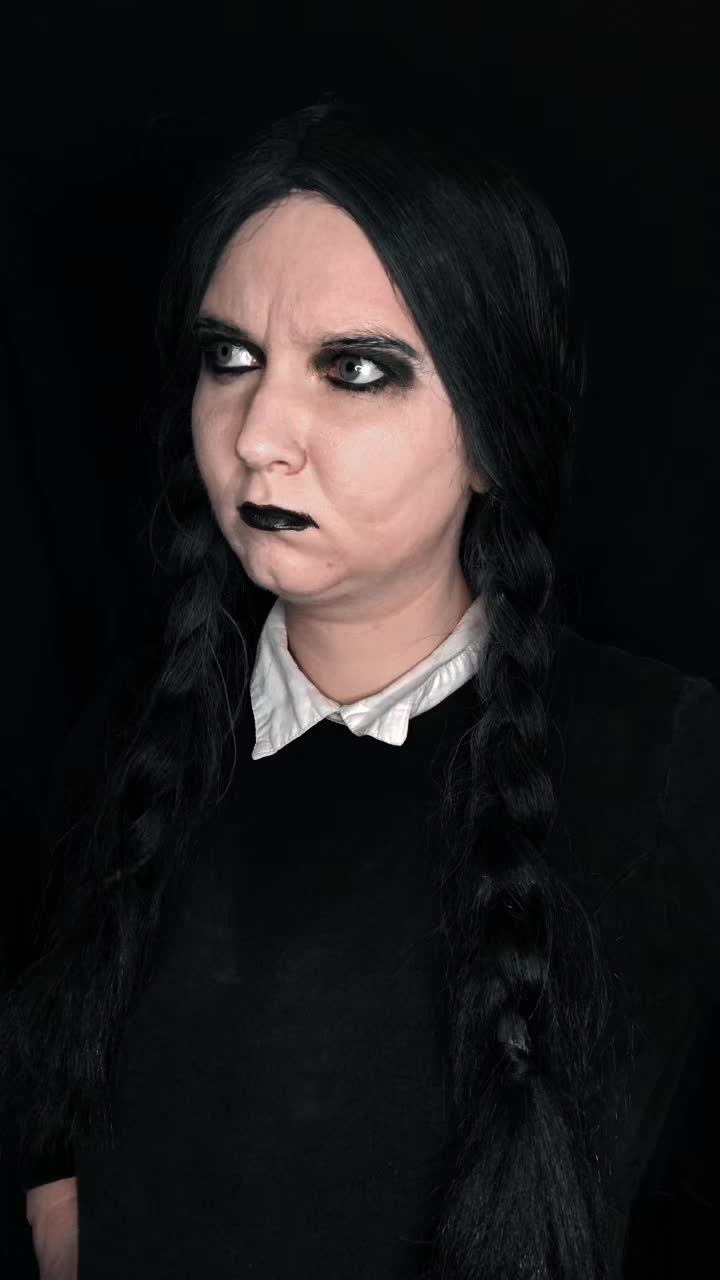 @Wednesday Addams Cosplayer🖤