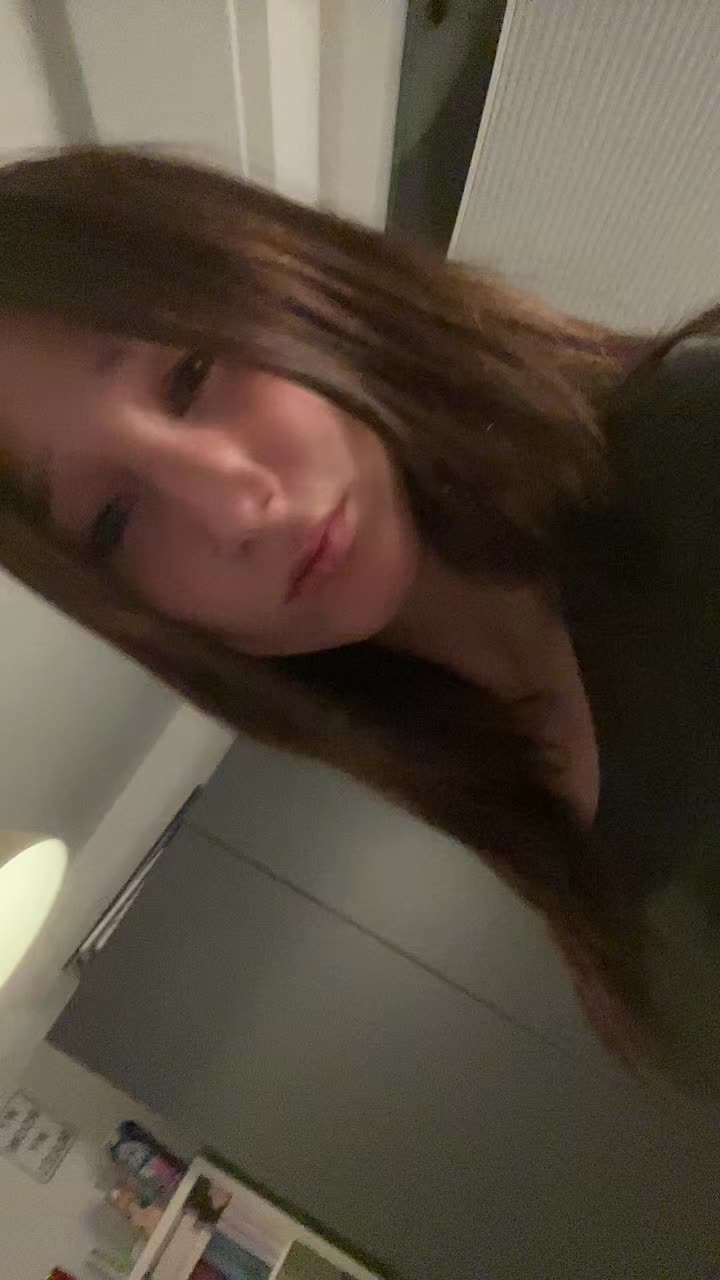 @👩🏽&zwj;❤️&zwj;💋&zwj;👩🏽