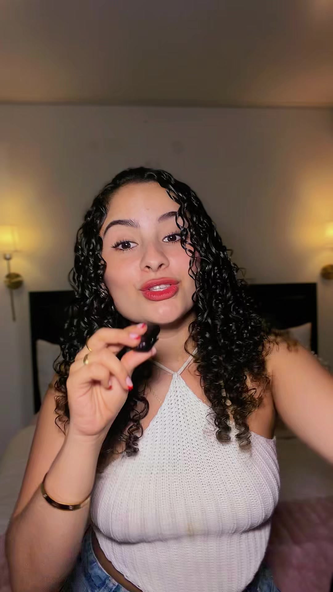 @Paola