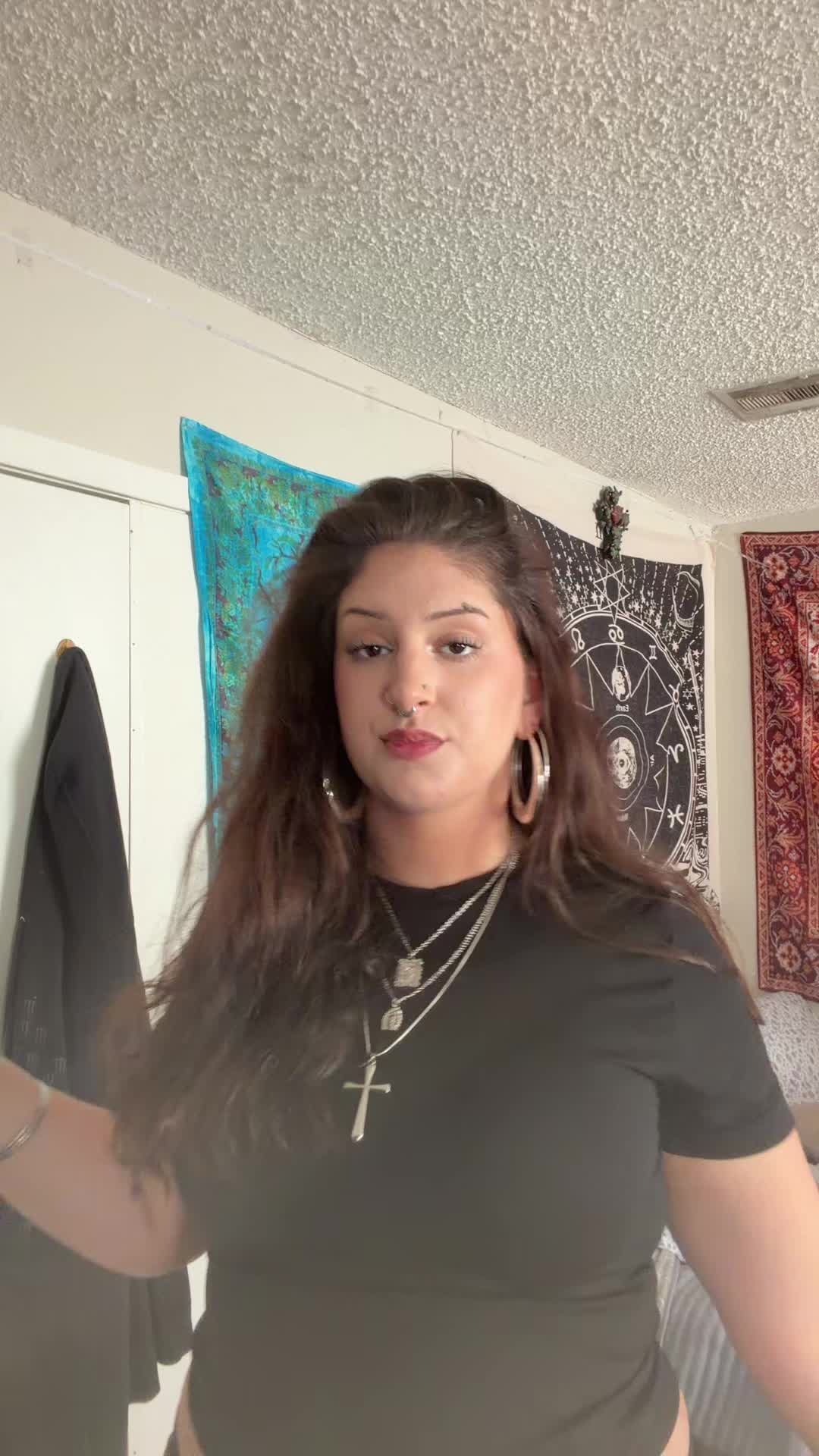 @gabriella