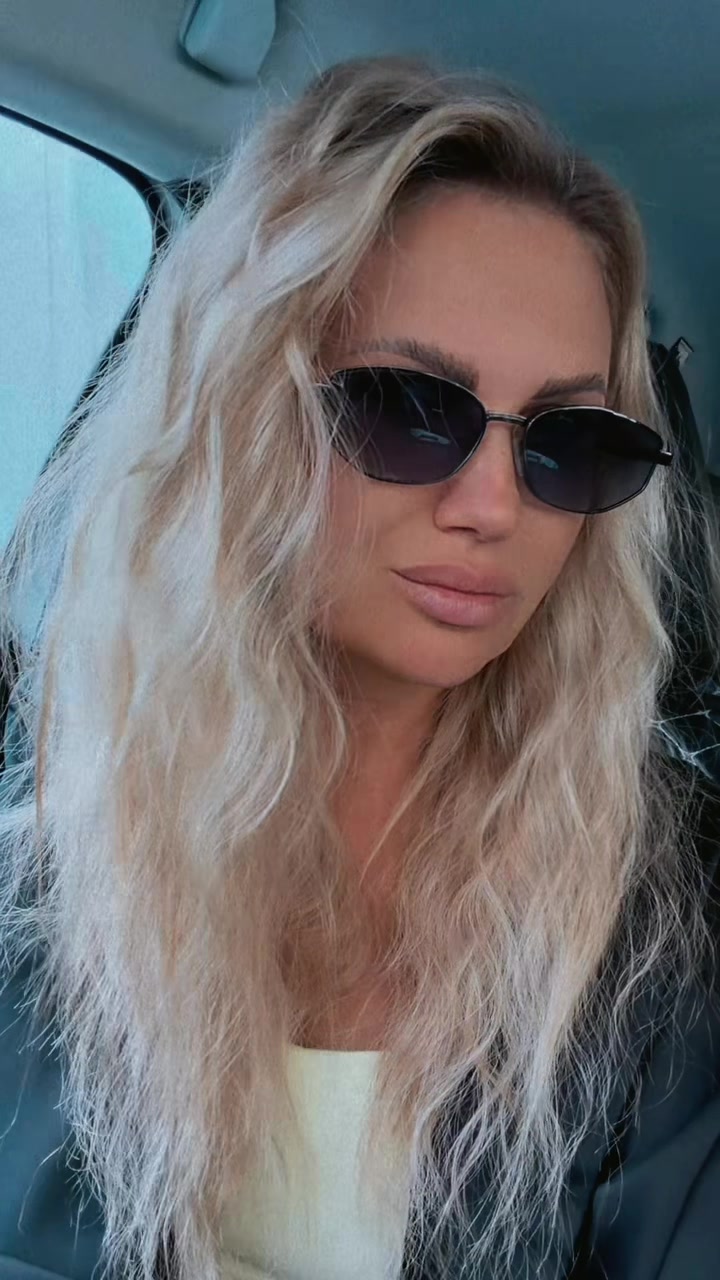 @Vikusya