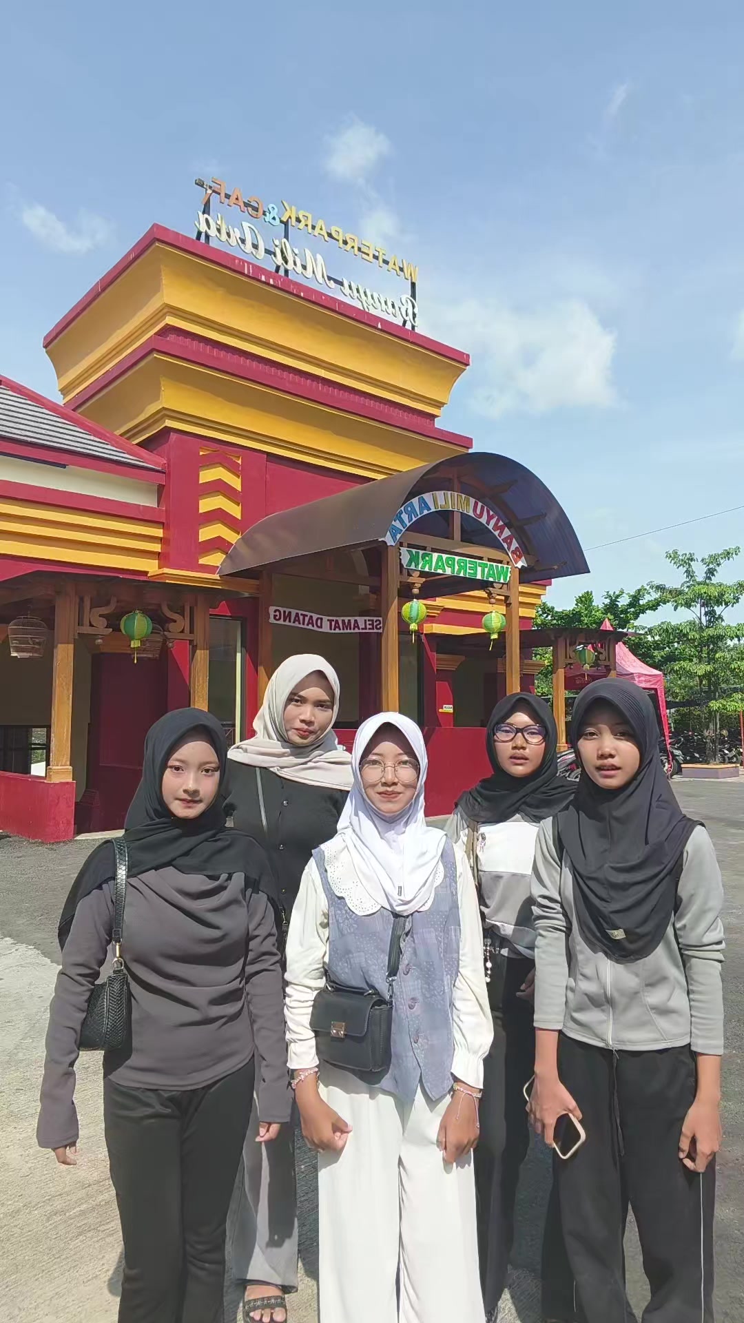 @Waterpark Banyu Mili Arta