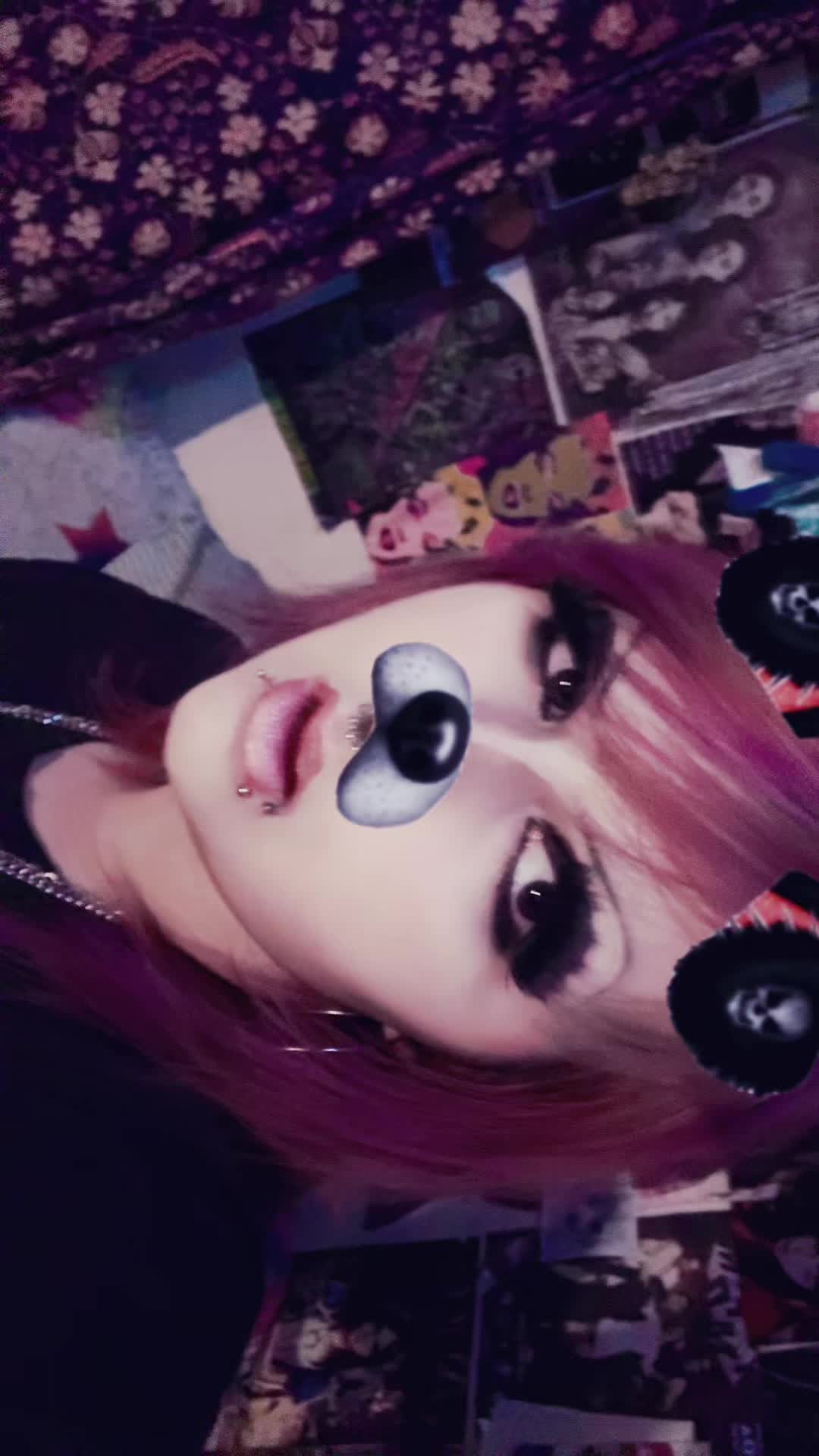 @Mercedes 💫🐰