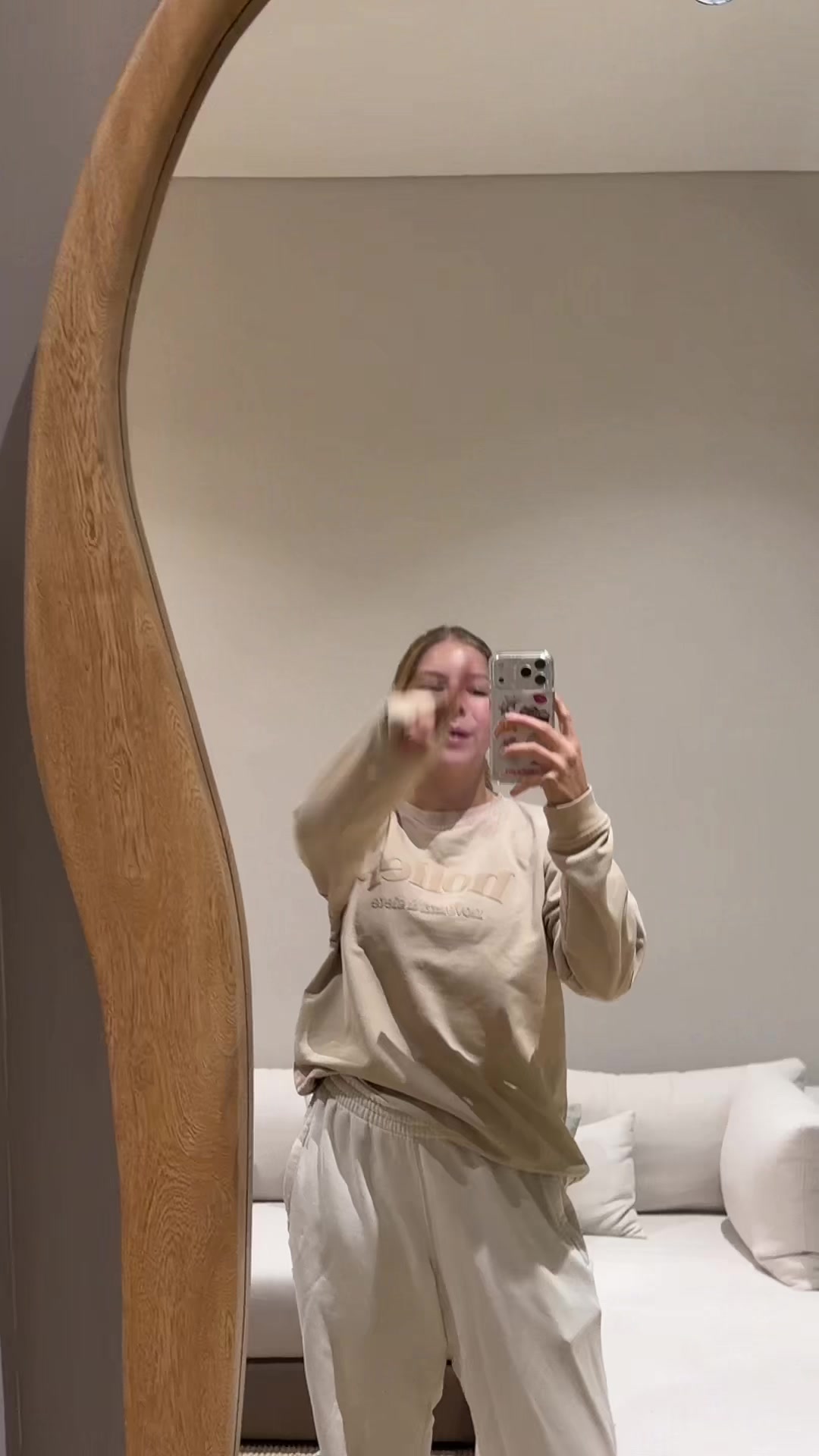 @luciana toro