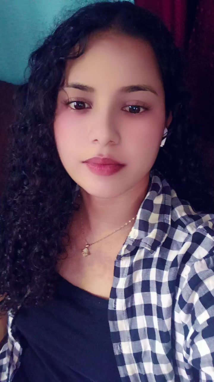 @Rojina❤️