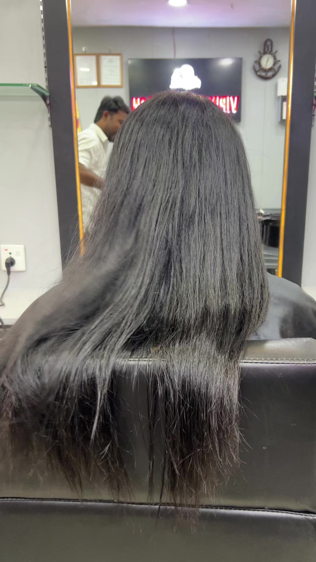 @vipinhairstudioandbeauty