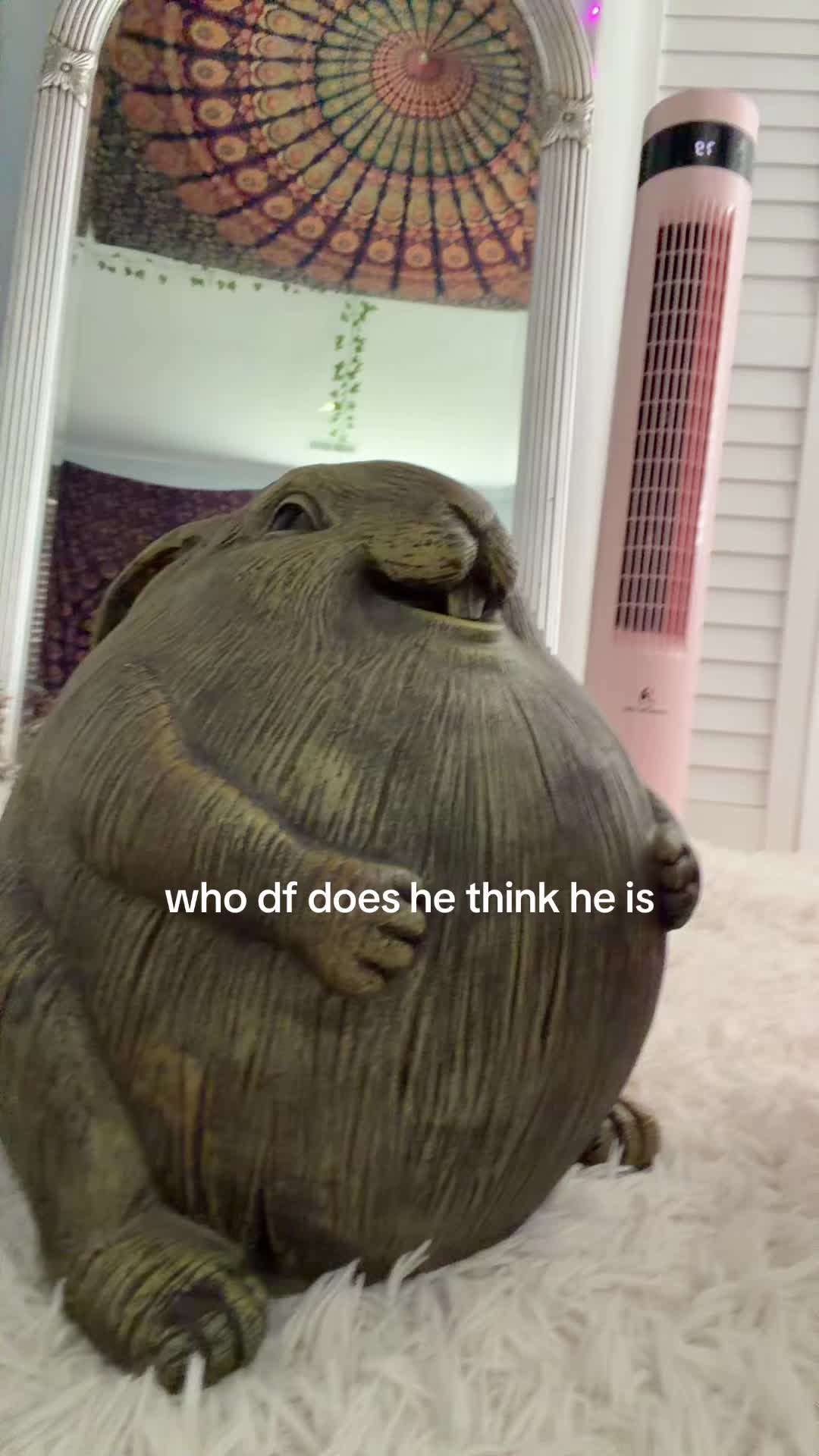 @⃟