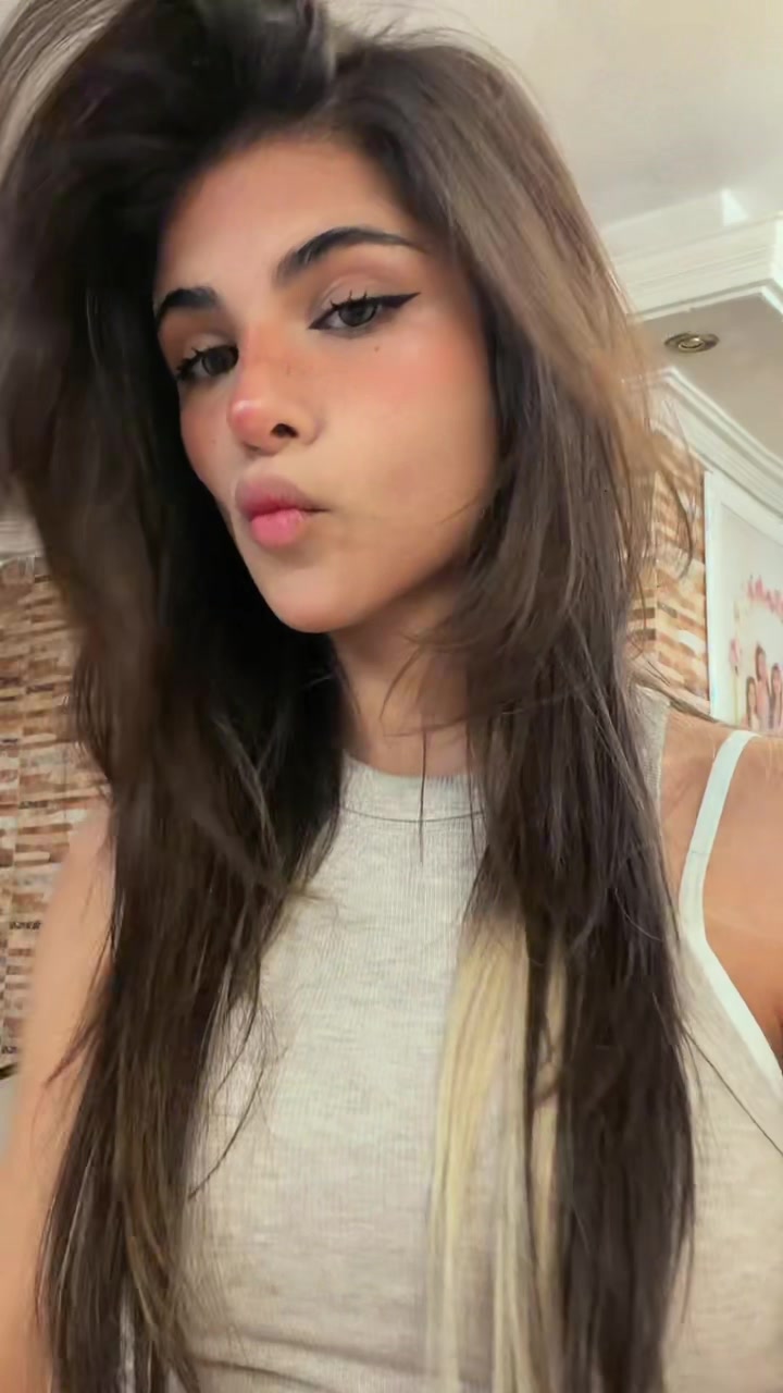 @neeg1n