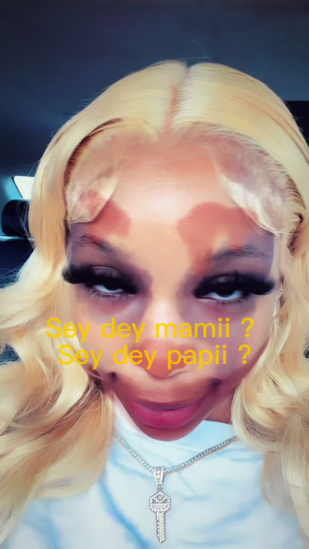 @The prettiest troll ๐ง ๐๐