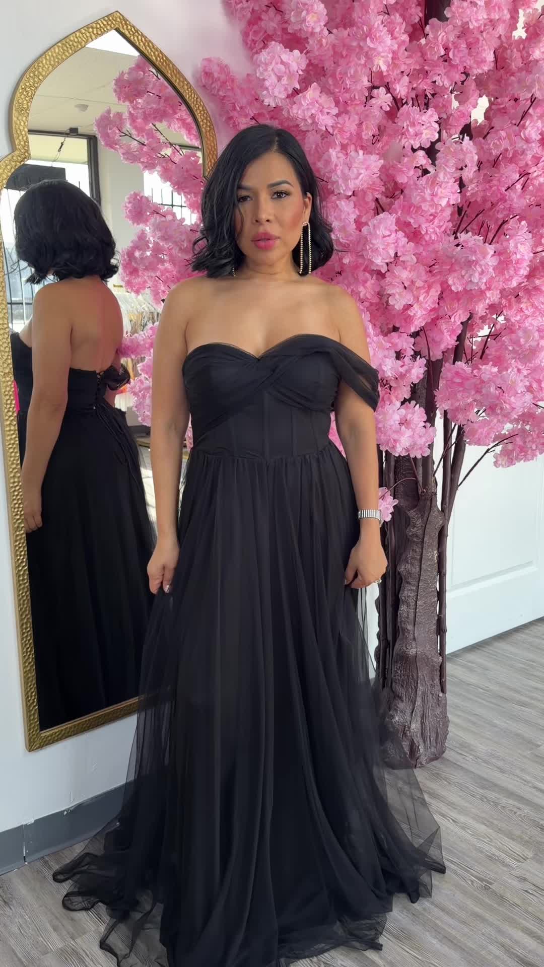 @Paulinas Fashion Boutique