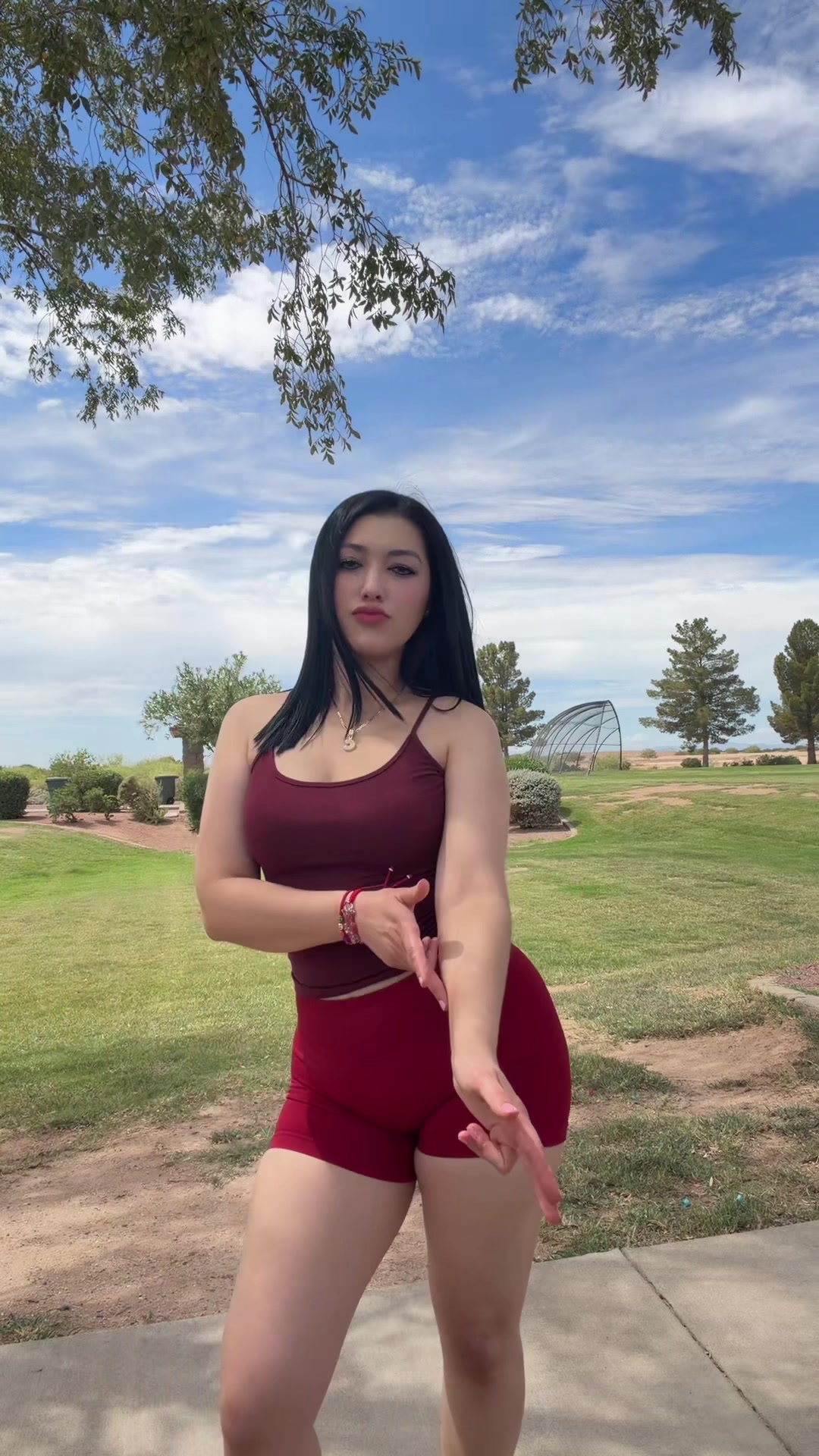 @lizflx_28