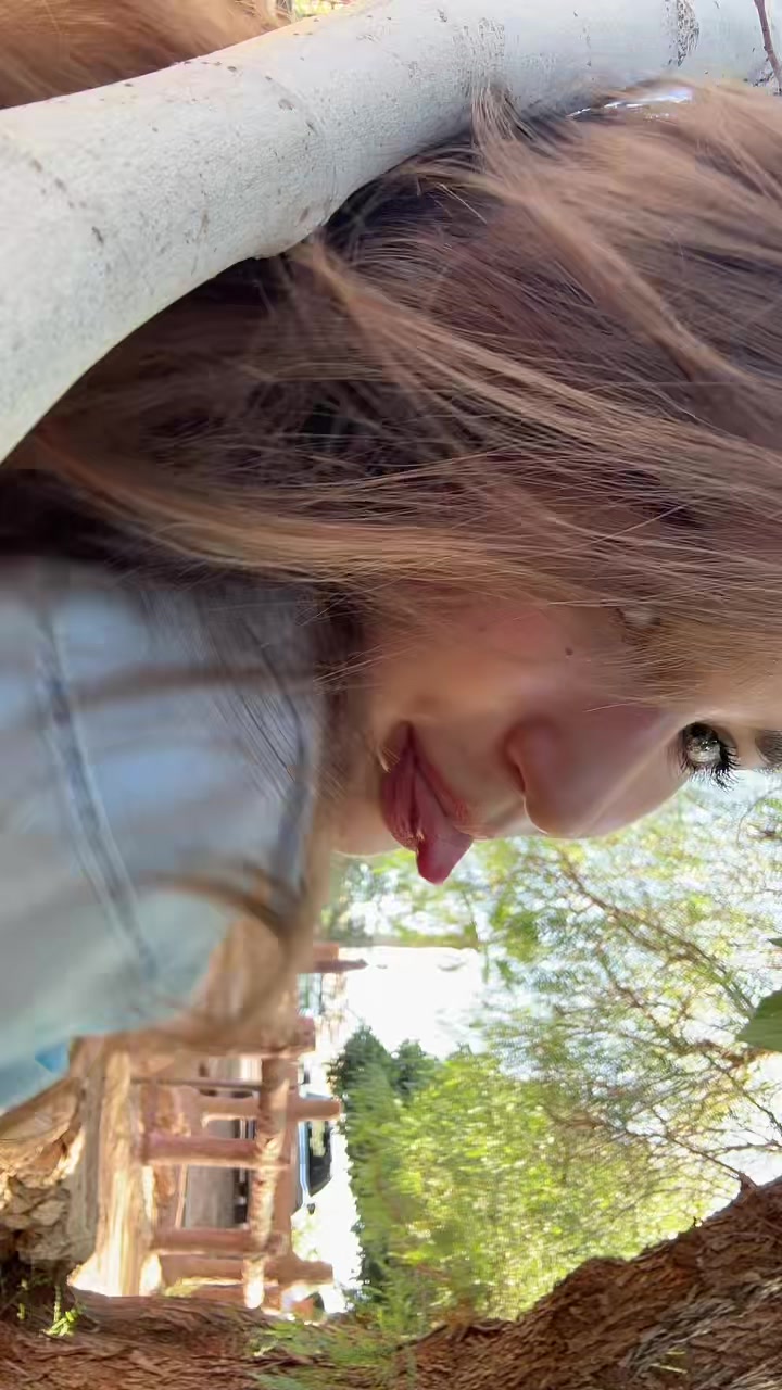 @justdaria20