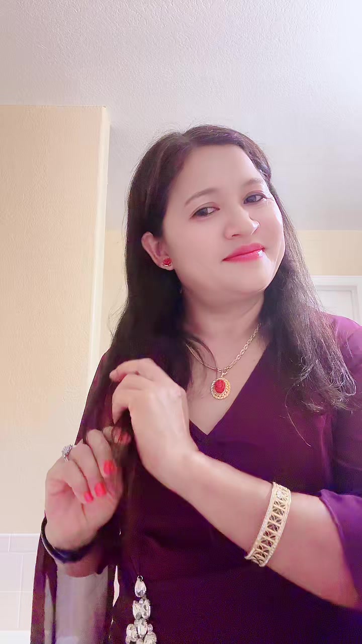 @Priyanka Pari and Mommy Baba❤️