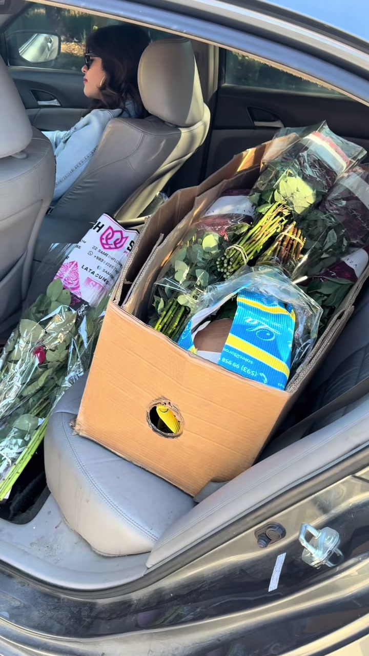 @Lalasbouquets