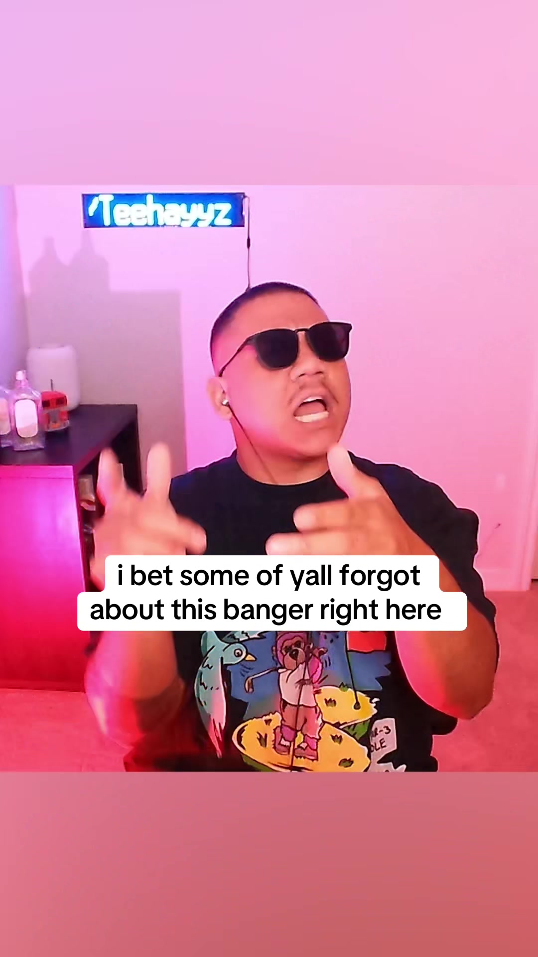 @Teehayyz