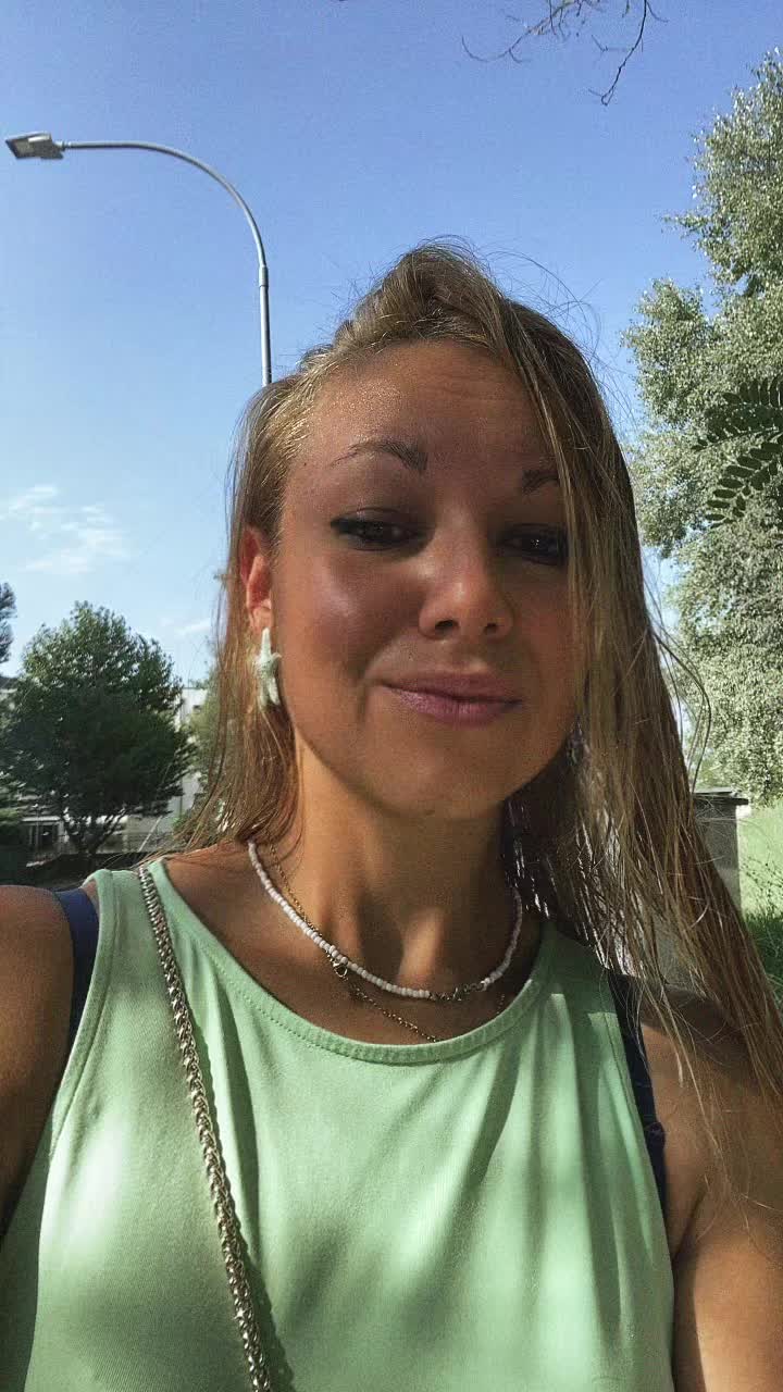 @ladypinny