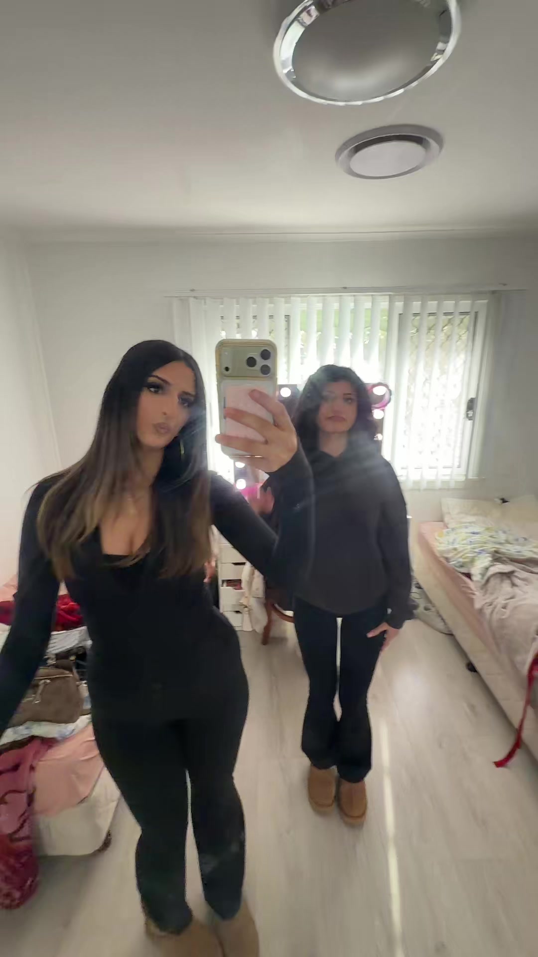 @Lulu
