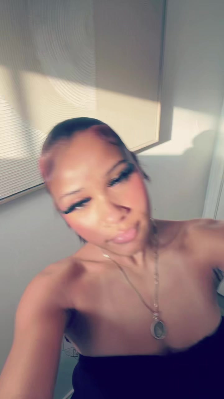 @shanell 🫦