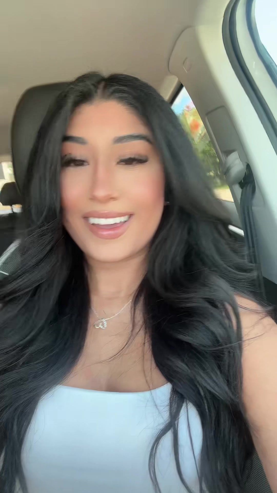 @Nayeli