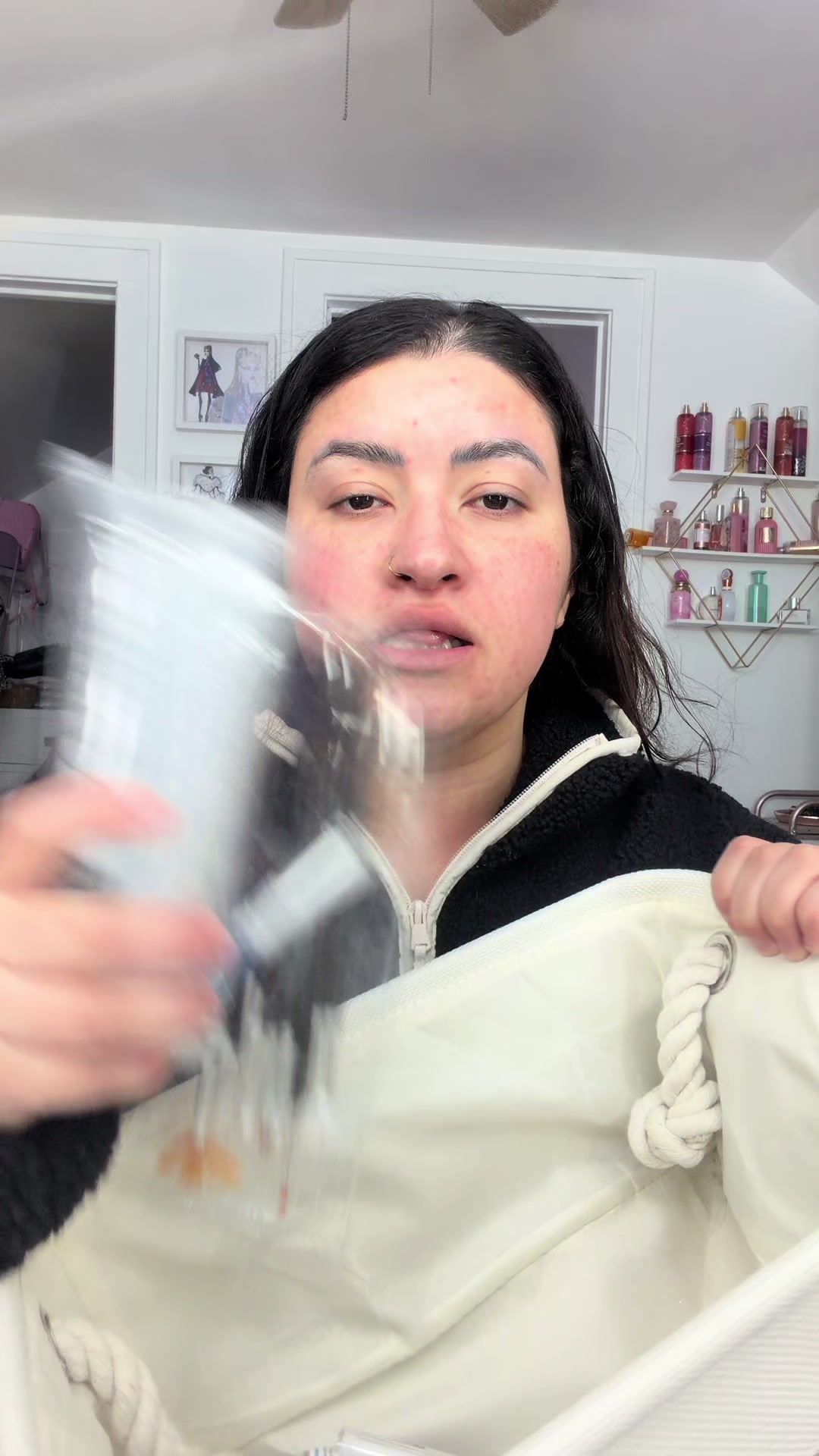 @Soph.