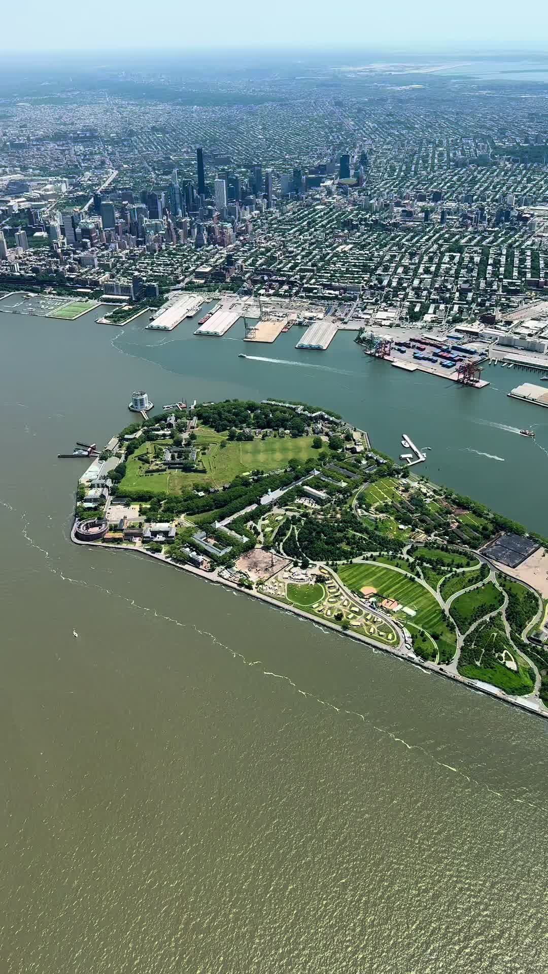 @FlyNYON