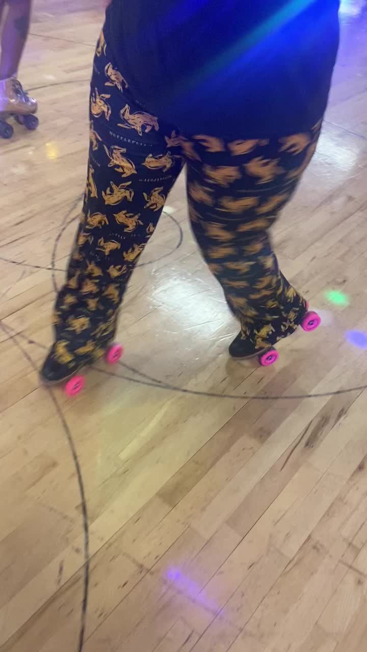 @😈