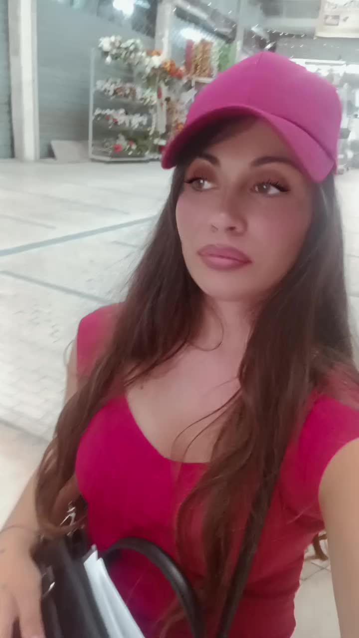 @auroralasinta