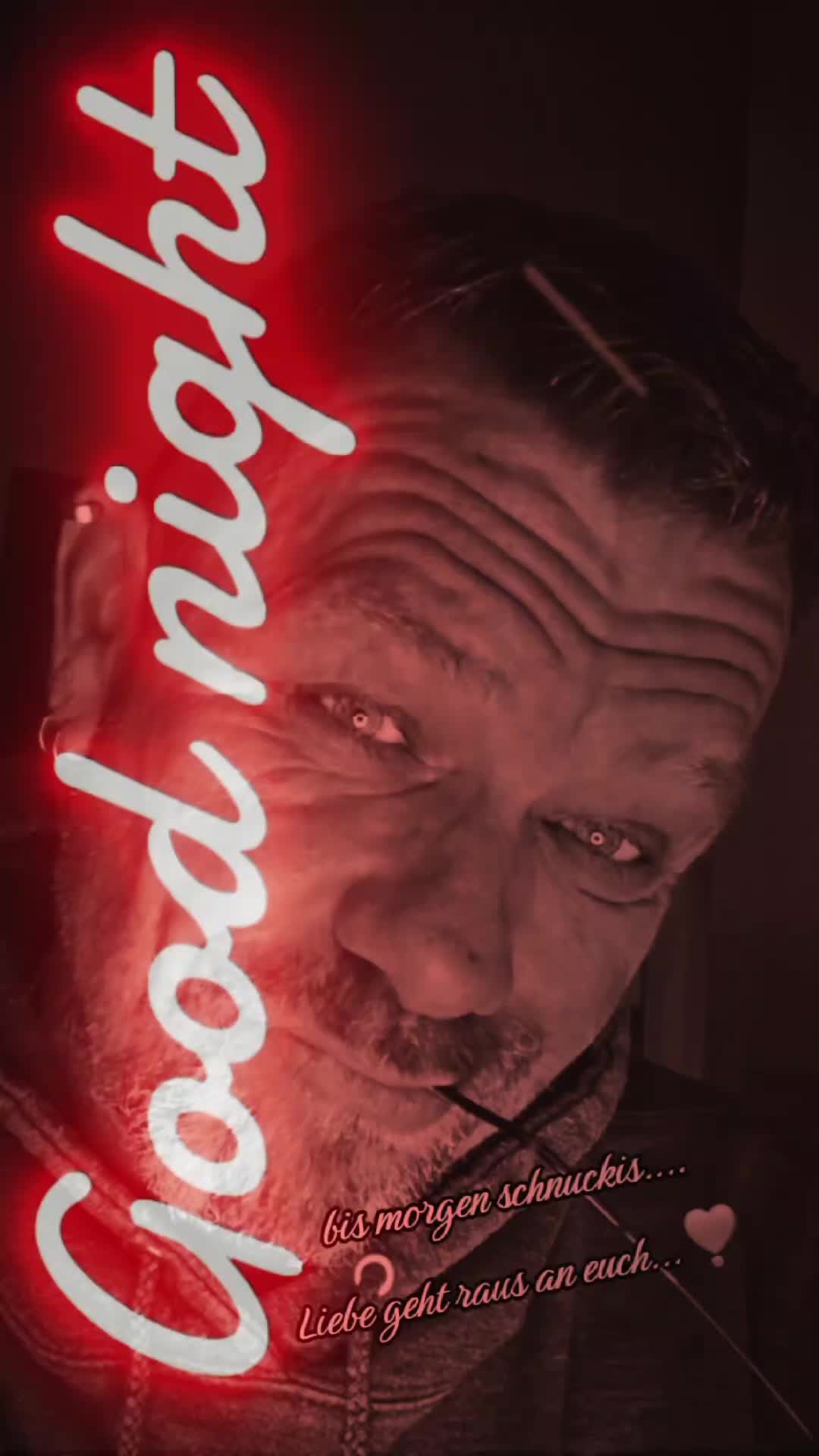 @🤜🖤🤍𝕸𝖆𝖎𝖐🤍🖤🤛