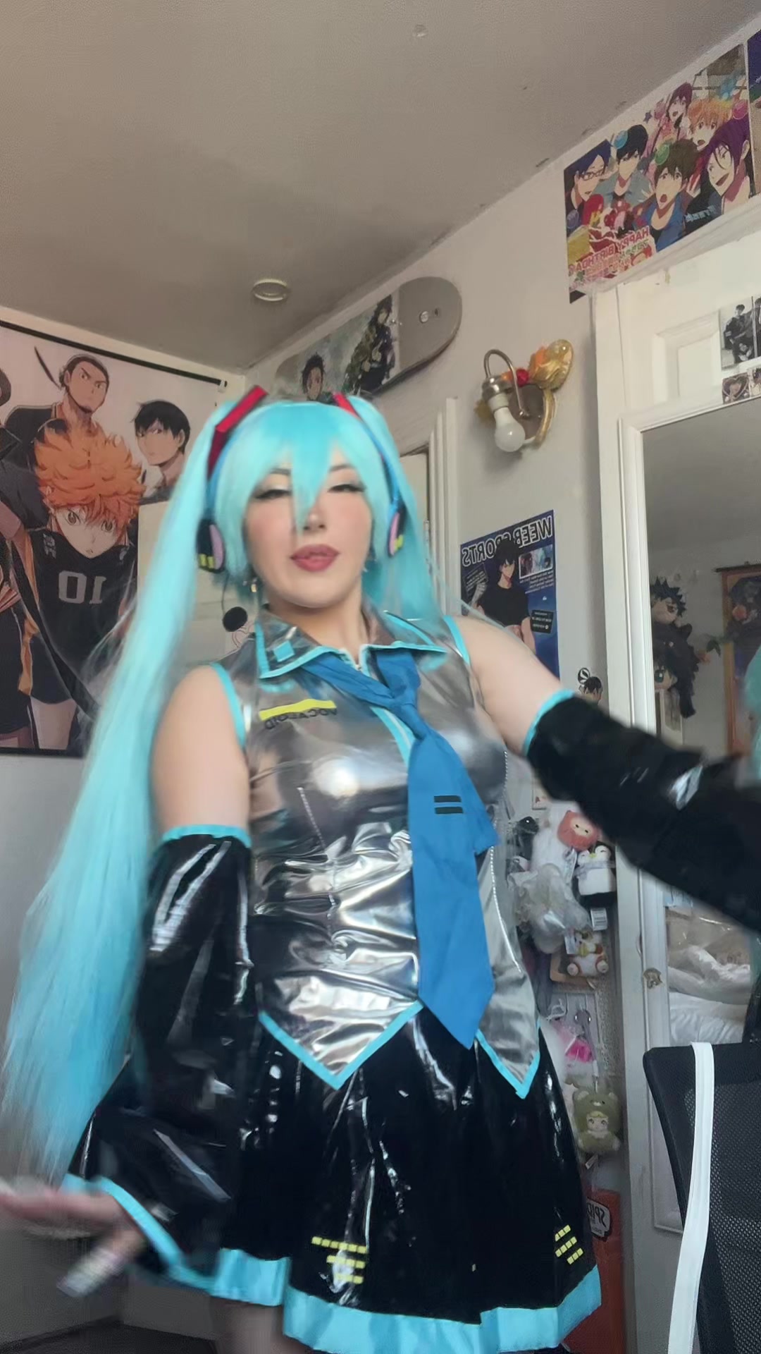 @bunnygirlmaira
