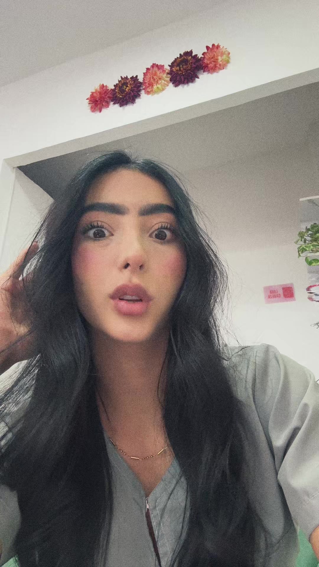 @Ale🙂↕️