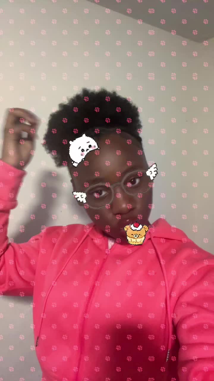 @’Qůėėņmårí🇱🇷👸🏾🤍‘