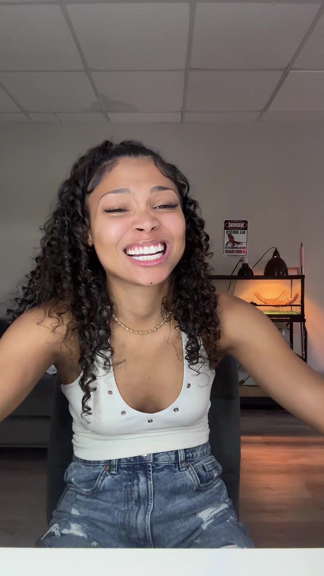 @Vada