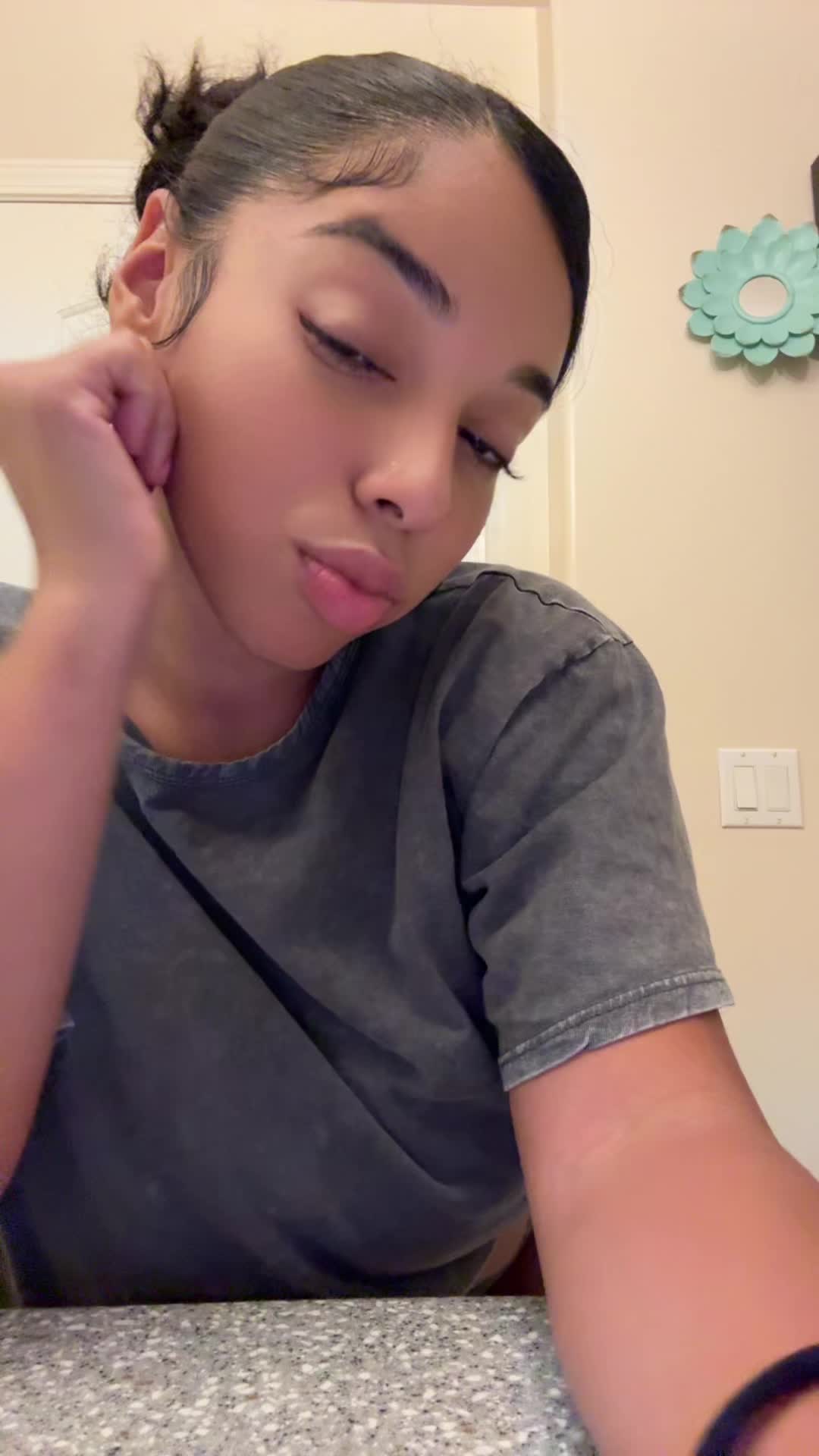 @Jaraline💫