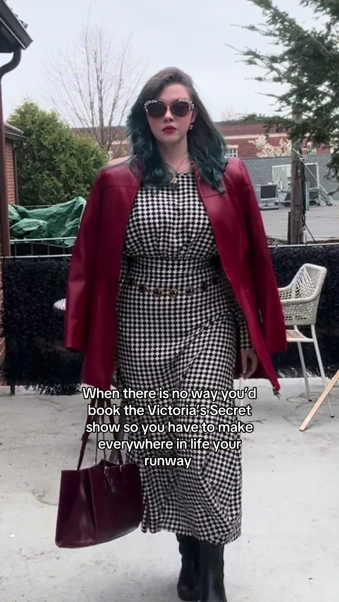 @GlamourPossum