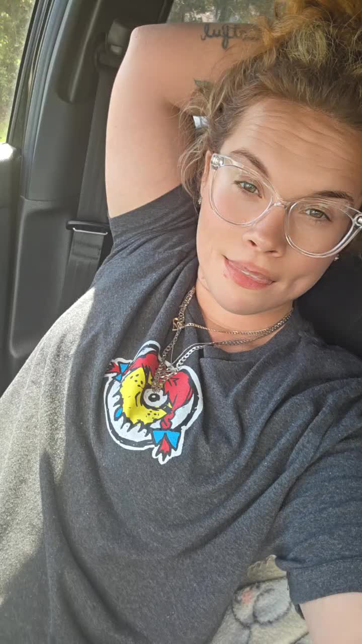 @Sweetcheeks