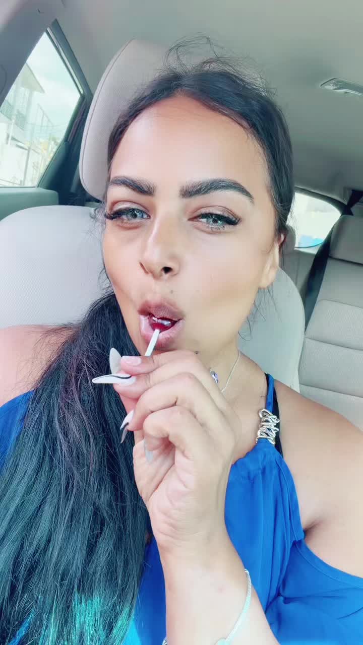 @queenofhearts1703