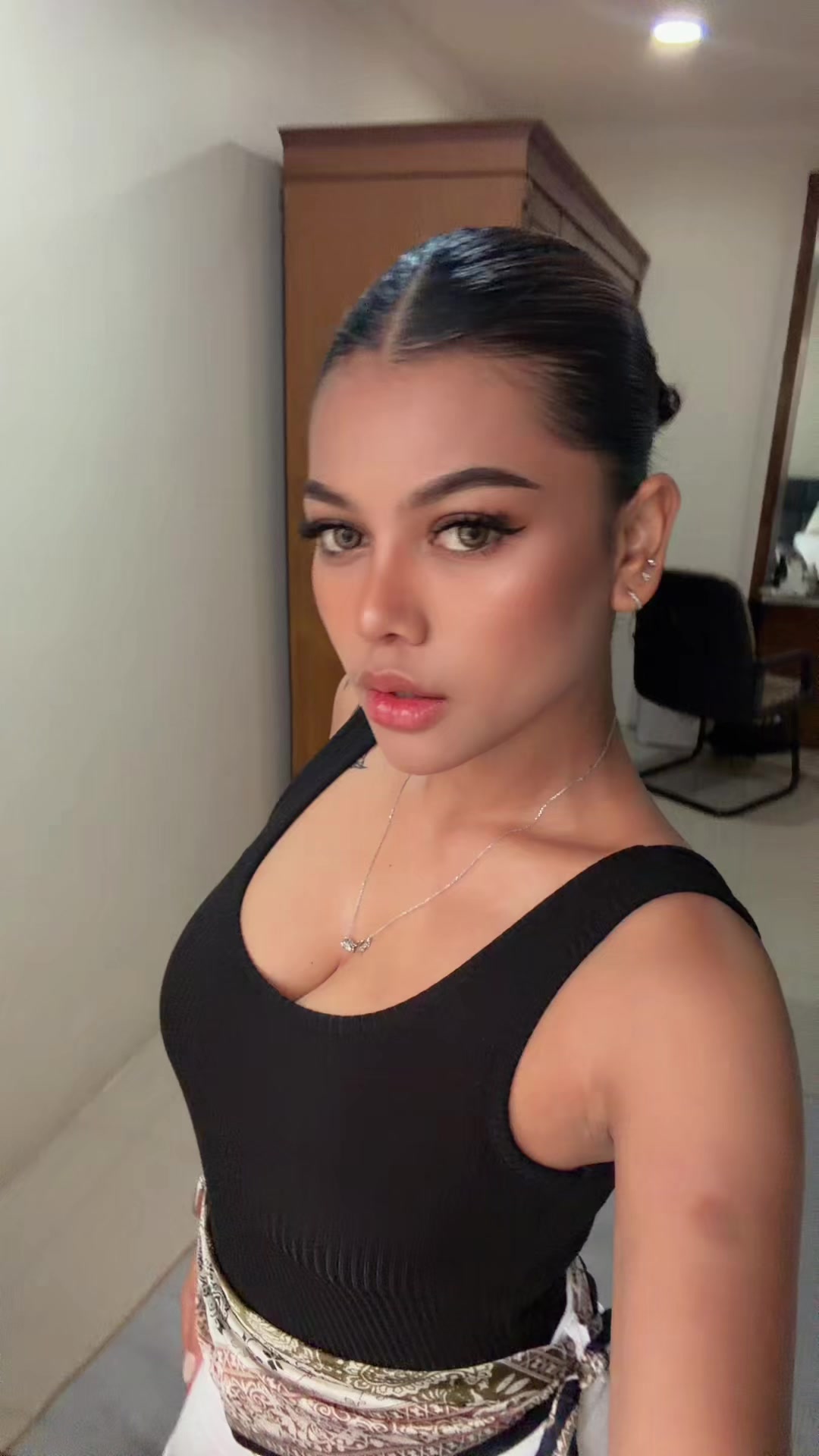 @Kikinii