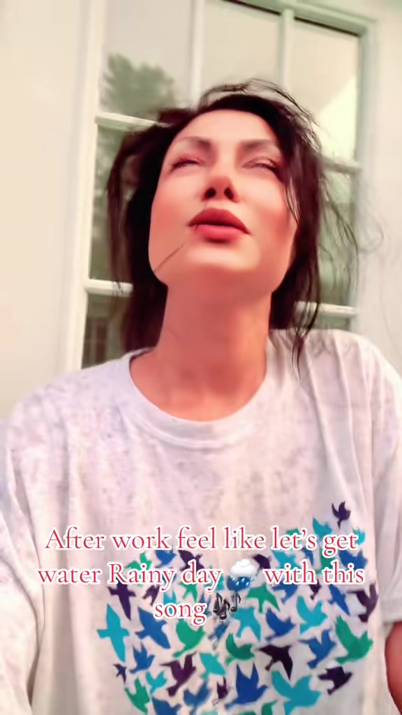 @Zoya the YouTube queen 👸✅1