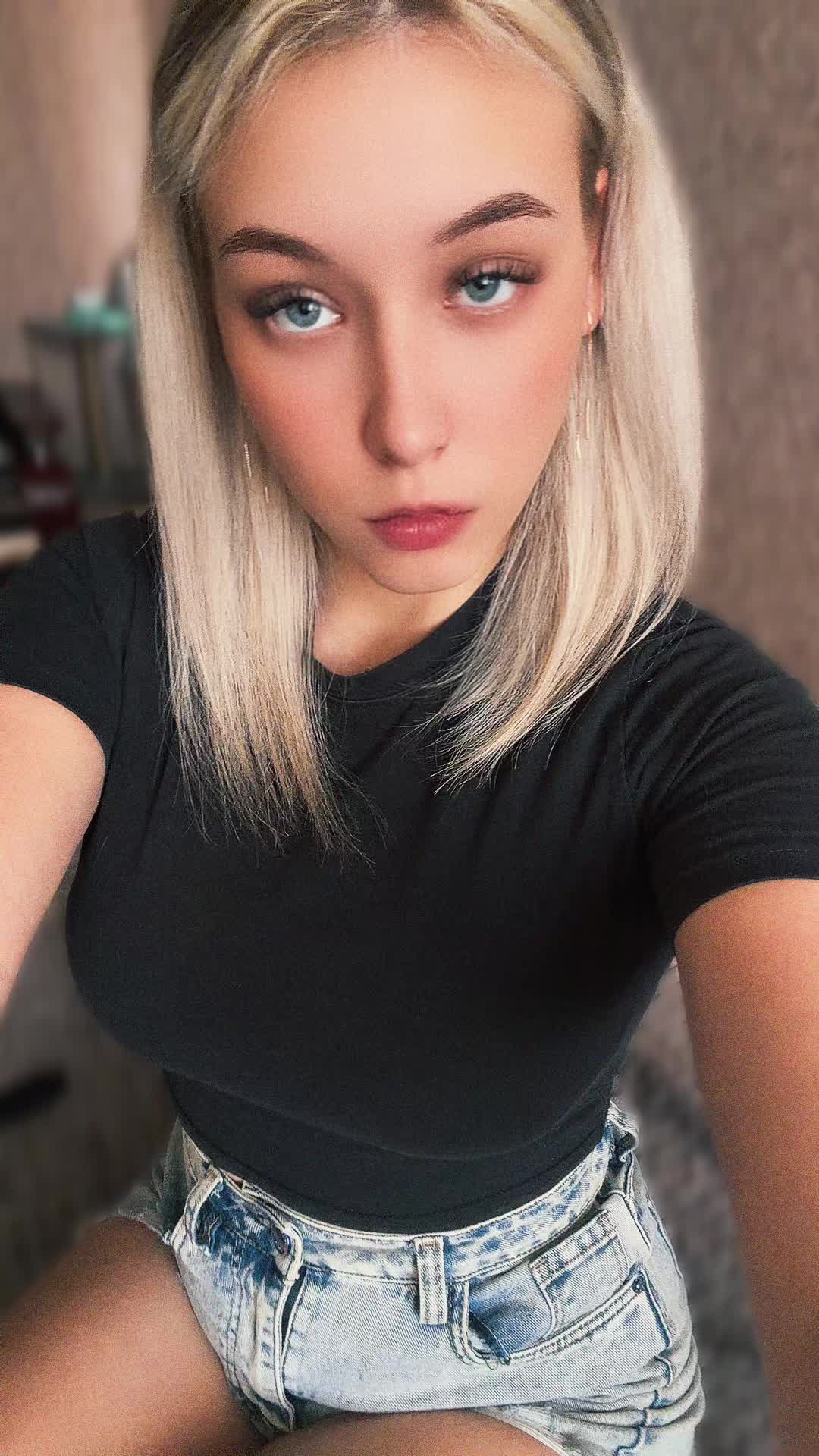 @_anastasyyya_