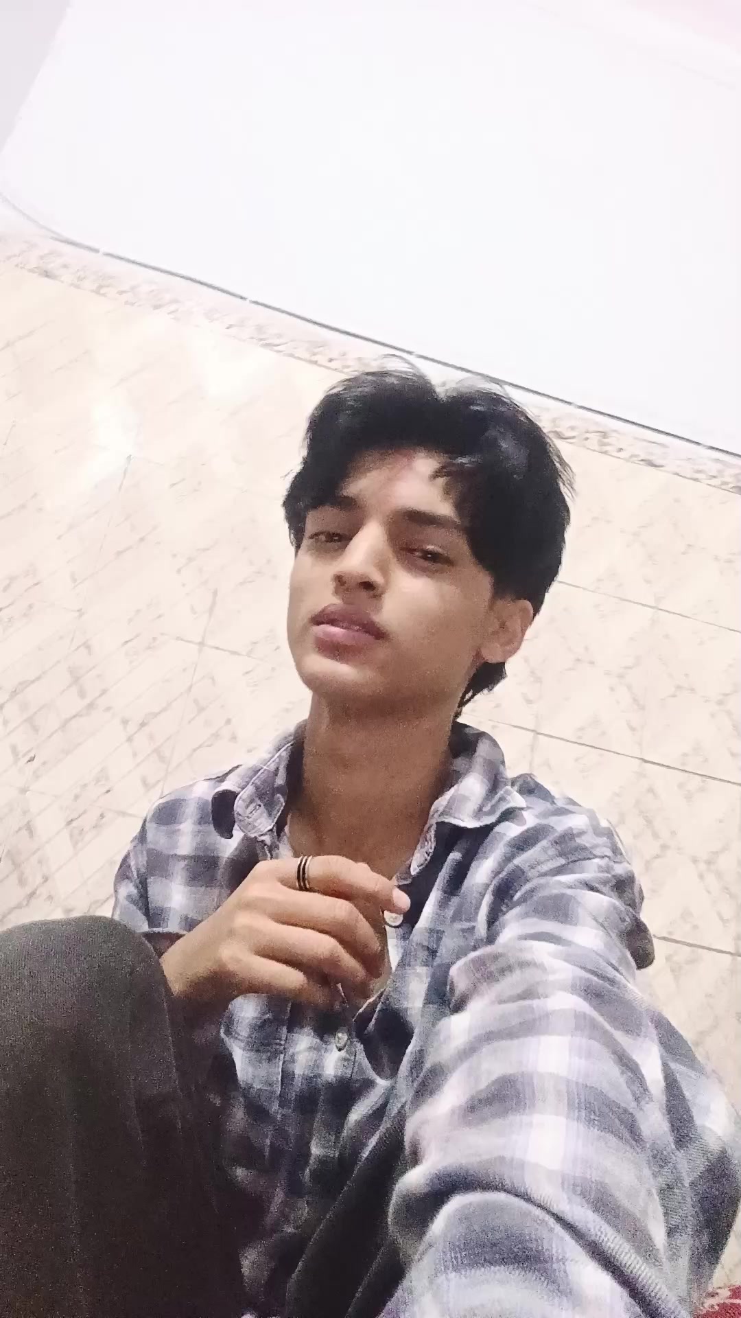 @✅ 𝗠𝗿 𝗔𝗯𝗵𝗶𝘀𝗵𝗲𝗸