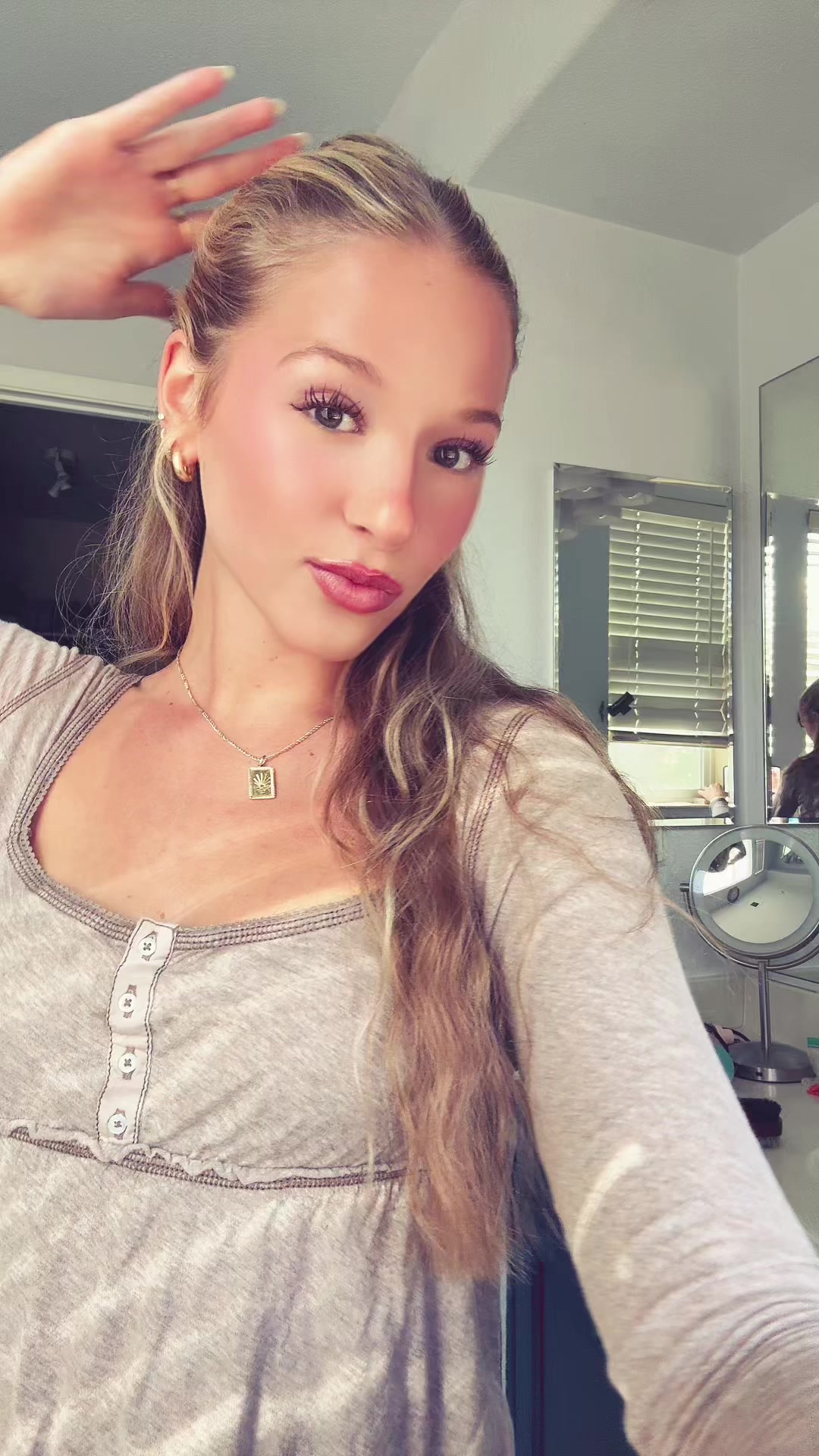 @livinitupwithliv:)