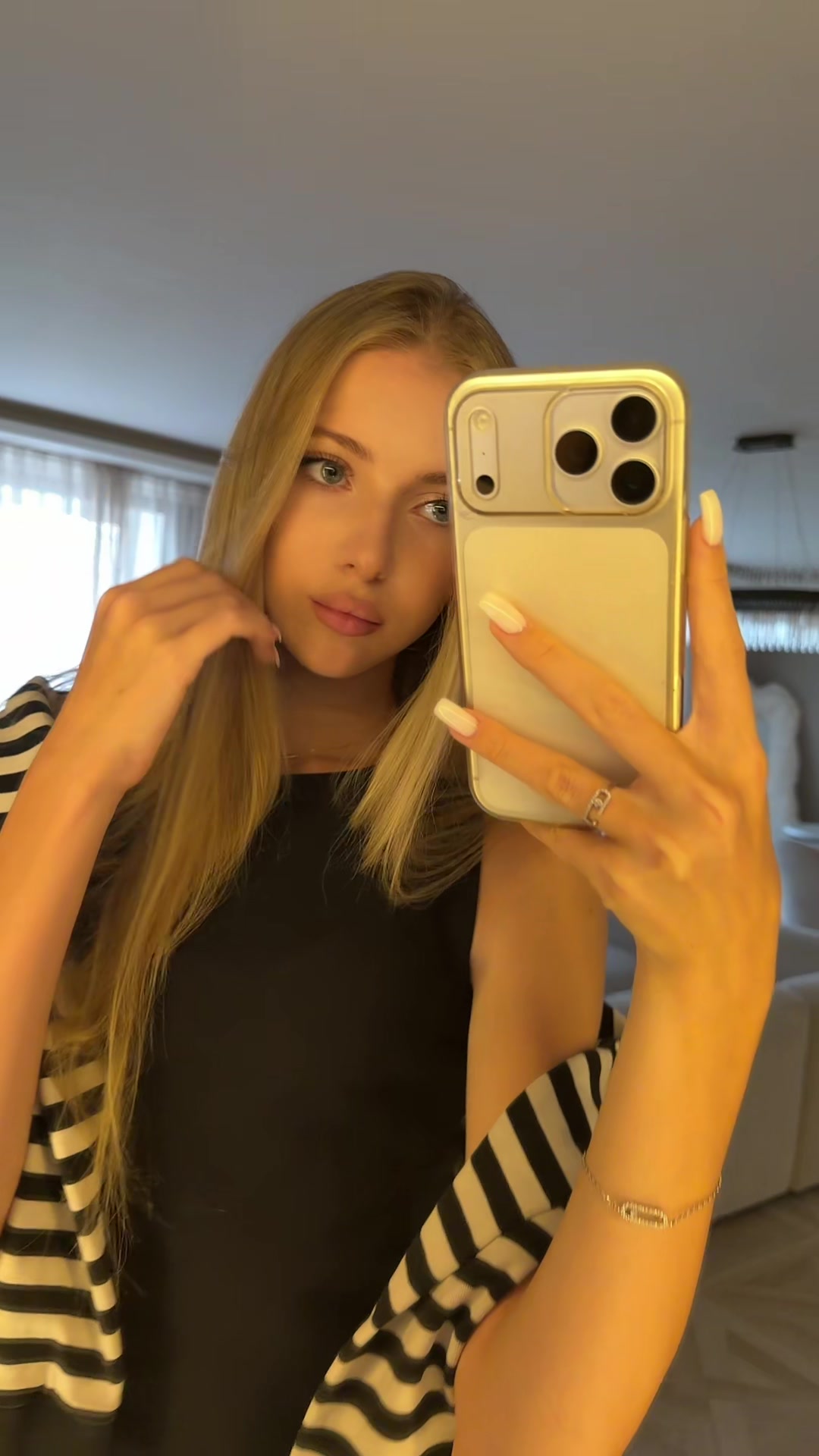 @vkh