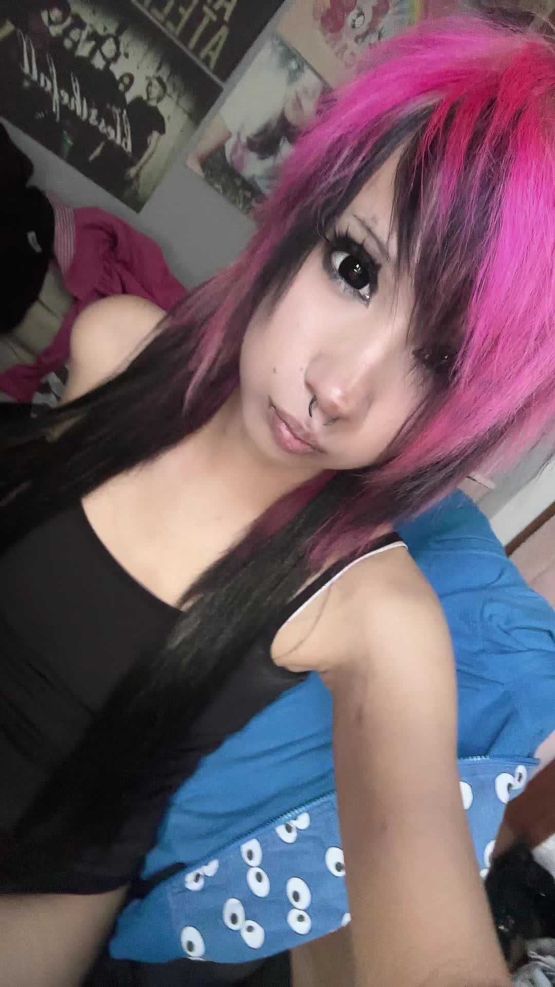 @zomqie