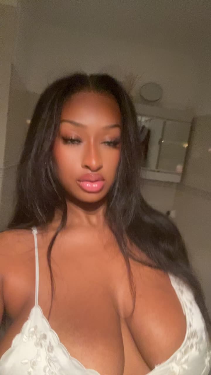 @Linda 🍭🍬