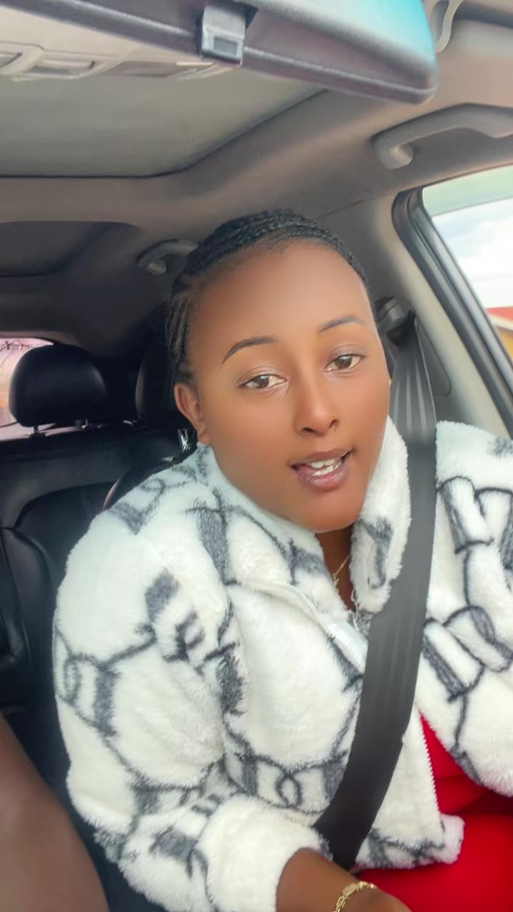 @kamatarisandra🇷🇼