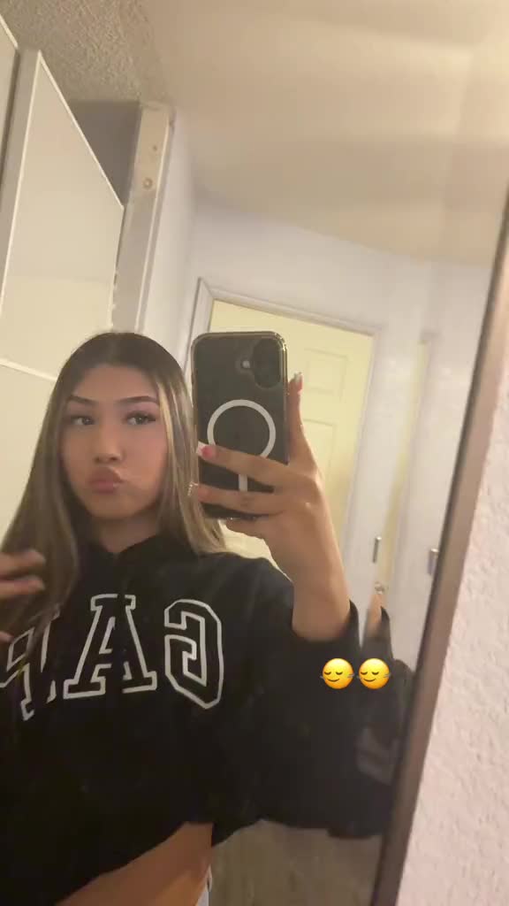 @♛