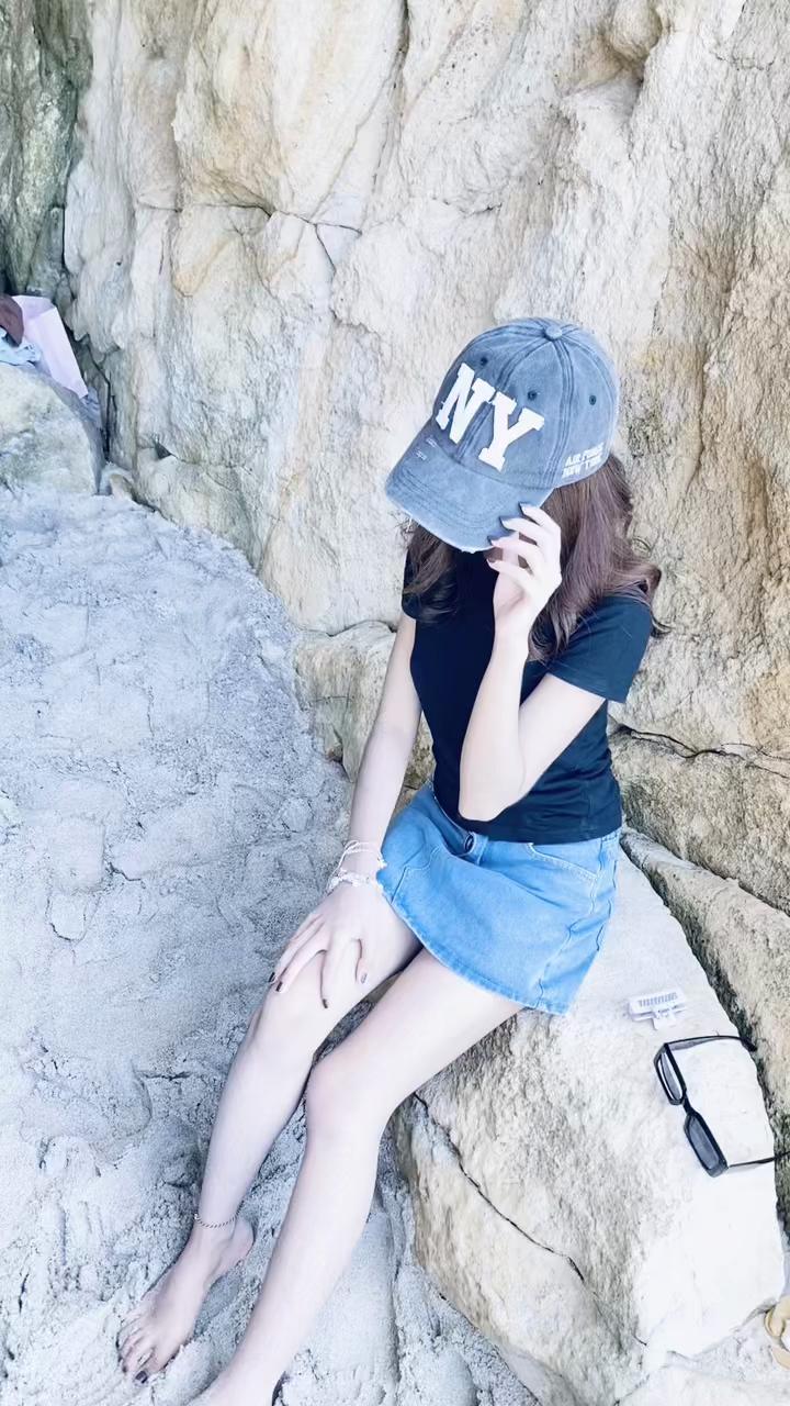 @dinresentlyy