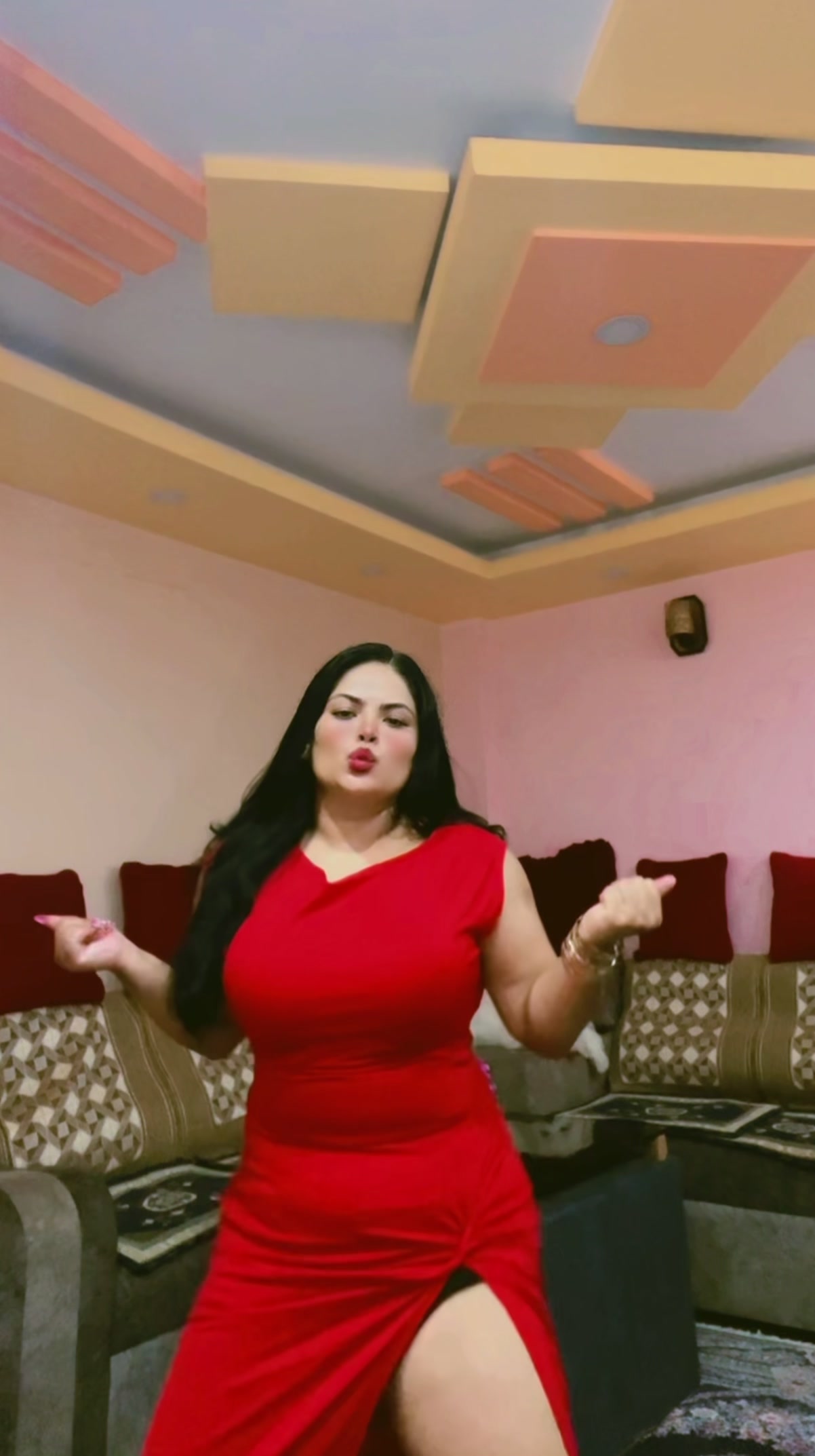 @samjuthakuri21