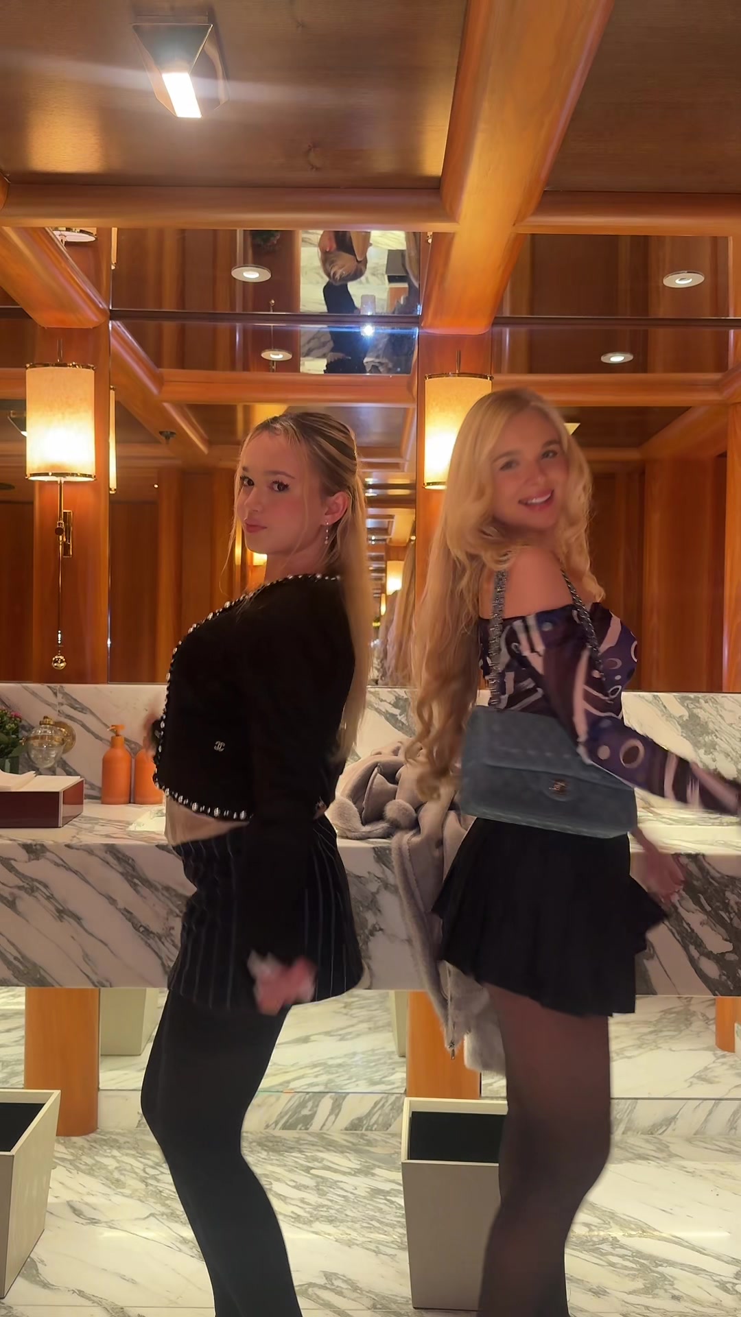 @Stella