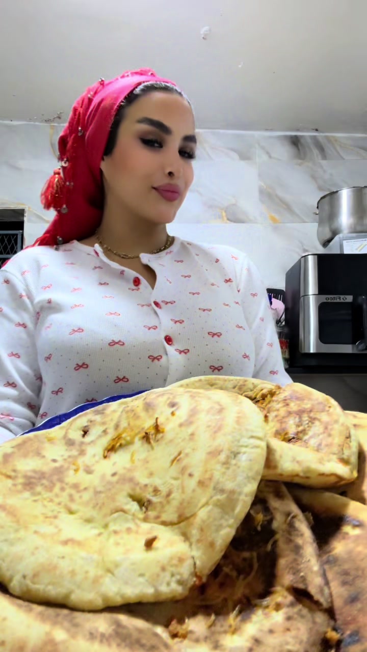 @lalakhadijaa